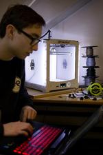 Legetøjsværksted. Hos Copenhagen FabLab har amatører mulighed for at eksperimentere med 3D-printere og teknologi. 