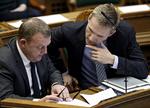 POLITIK. Både Venstre, Dansk Folkeparti og de konservative vil indføre et kontanthjælpsloft, men udformningen af det, lader vente på sig. 