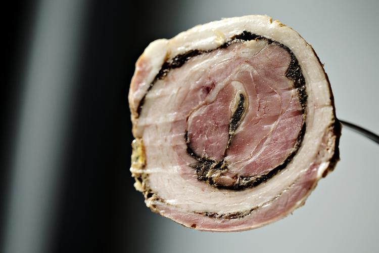 UPOPULÆR. Rullepølsen står ikke alene om af og til at udgøre en potentiel sundhedsfare. Hver fjerde dag trækkes der fødevarer tilbage fra markedet. 