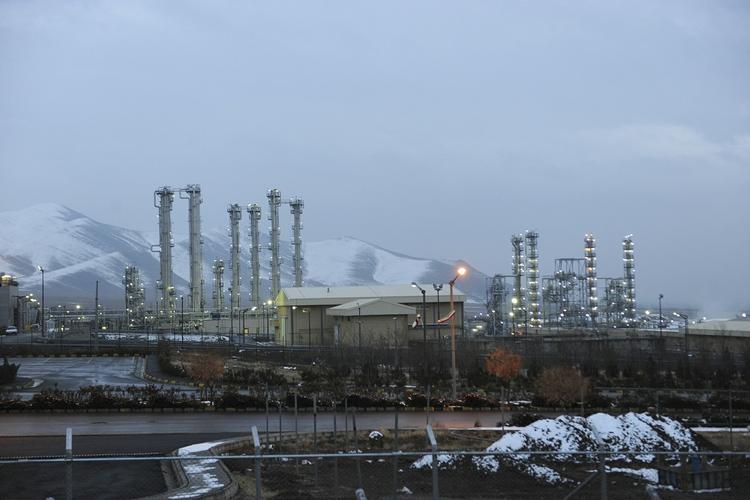 forhandlinger. I løbet af det seneste år er forhandlingerne om en aftale omkring Irans atomprogram intensiveret. Billedet her er fra atomfaciliteter nær Arak i Iran. 