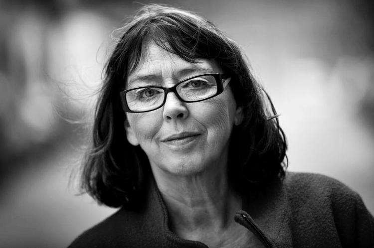 væsentlighedskriteriet. »Det er alt sammen meget godt med denne objektivitet, men hvad pokker hjælper den, når væsentlighedskriteriet er forsvundet?«, lyder det fra Mette Fugl, tidligere DR-journalist. 