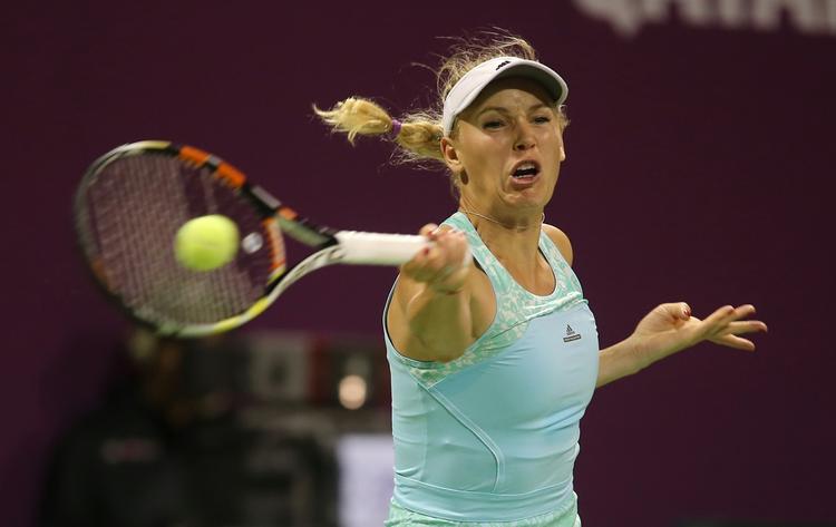 VIDERE. Efter en sejr over en 20-årig  kineser skal Caroline Wozniacki møde en 21-årig kineser. 