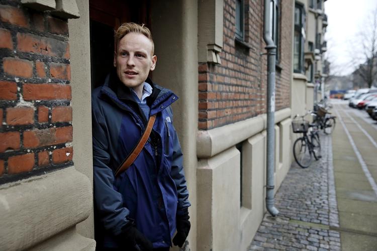 Østerbro. Magnus Harald Haslebo bor på Østerbro med sin kæreste, men bruger størstedelen af sin vågne tid på Christiansborg. 