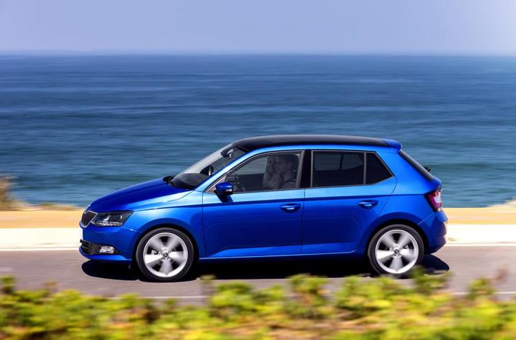 fællestræk. Den nye Skoda Fabia ligner slægtningene Octavia og Rapid mere end den forrige model gjorde. Foto: Skoda