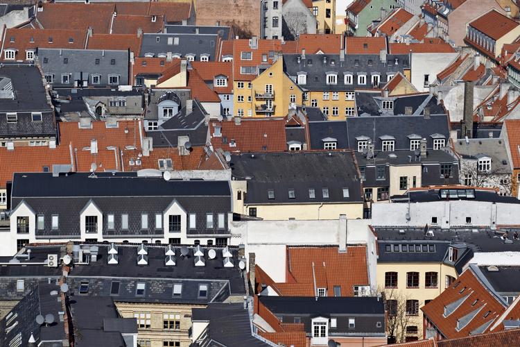 Afsætning. Især i København er betyder bedre muligheder for salg en samtidig nedgang i antallet af private, der lejer deres boliger ud. 