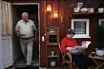 Sommerhus. 71-årige Kurt Pedersen og 65-årige Kirsten Pedersen boede i parcelhus i Ringsted i 26 år, før de flyttede permanent til deres sommerhus i Odsherred. 