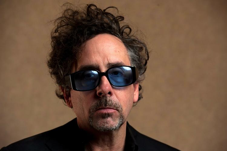 Sympati. Igen er outsideren helt i Tim Burtons nye film. »Jeg kan godt lide outsideren og har et gran af ham i mig selv«, siger han. 