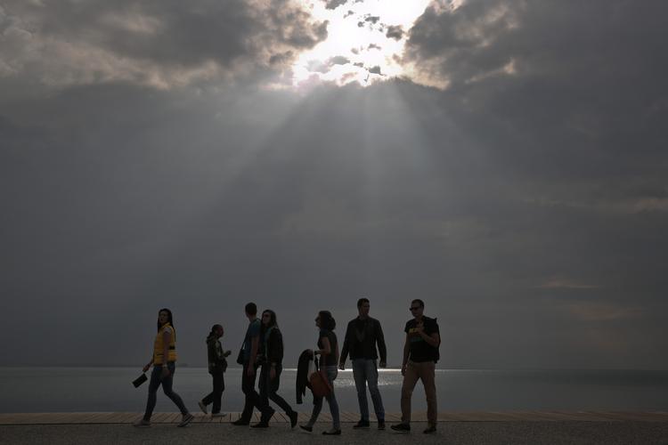 bijob. Grækenland er et af danskernes yndlingssteder, når de drager på ferie udenlands. Måske man kan supplere ferien med et par dage som skatteinspektør. 