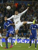 Springkraft. Ronaldo scorede to gange på hovedstød i aftes, men generelt lignede Real-holdet et mandskab i alvorlig krise. 