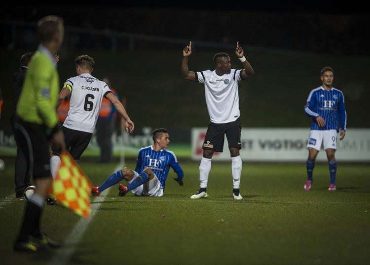 0-1. 1. division startede med et topmøde, som hvidklædte Viborg kom bedst ud af. 