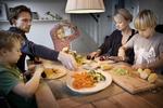 Aftensmad. De danske børnefamilier laver ofte mad fra bunden. 