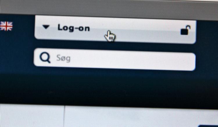 Netsikkerhed. Det er for nemt at logge ind på Betfairkunders brugerprofiler. 