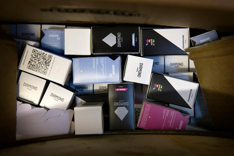 Fabrik. Billedet er taget på en af de mindst syv adresser, som Københavns Politi har ransaget under det, der ligner Danmarkshistoriens største dopingsag. 