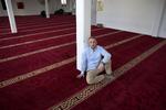 Portræt af Junes Kock, Hizb ut-Tahrirs talsmand, til PS