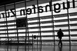6. Zurich Airport er Schweiz’ største. Her kan du blandt andet opleve verdens længste lufthavnsbar. Den er dog kun tilgængelig for dem, der rejser på 1. eller business class med Swiss eller hvis du er indehaver af et Star Alliance-guldkort. Ikke færre end 91 passagerer kan hælde fadøl ned langs den 27,6 meter lange bar. Og så er drinksene i øvrigt gratis. 