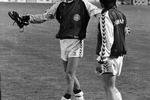Nederlag. Morten Olsen ses her i diskussion med Jesper Olsen efter Danmarks nederlag mod Spanien ved EM i fodbold i 1984. 
