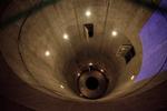intakt. Denne silo rummede atomvåben i 16 år. »Hvis I taber noget derned, får I det aldrig igen«, advarer vores guide. Foto: 