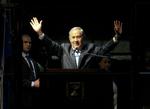 valg. Benjamin Netanyahu i Tel Aviv i forbindelse med sin valgturne. Billedet her er fra 15. marts. 