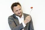 KRITIK. Fødevareminister Dan Jørgensen har i dag offentliggjort en handlingsplan, der skal bekæmpe svine-MRSA. Men planen er uambitiøs og vil ikke komme de resistente bakterier til livs, lyder kritikken. 
