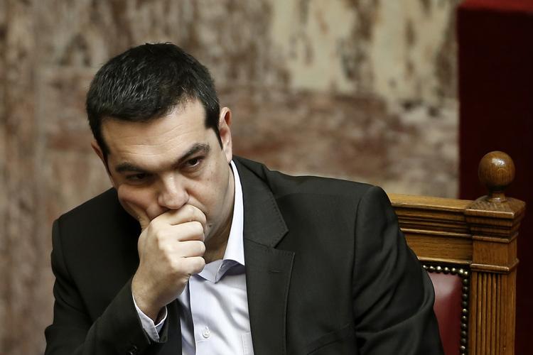 Trods. Grækenlands stærkt venstreorienterede regeringsleder, Alexis Tsipras, vil diskutere en ny gældsaftale med de andre europæiske topfolk. Men det ønske står han ret alene med. Her ses Tsipras i det græske parlament, da det i går stemte om den nye regerings første lovforslag. 