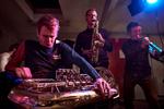Spontant. Hver måned inviterer jazzmusikere i Aarhus på en improaften i Garagen på Jægergårdsgade 103. 