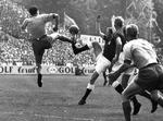 1959. Flemming Nielsen (i midten)spillede 26 A-landskampe – blandt andet 4 mod Sverige. 