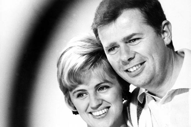 'Dansevisen' blev duoens største hit, selv om de op gennem 1960'erne havde flere hits, og Grethe Ingmann sang den ved hver eneste koncert, som hun gav - også efter at parret i 1976 gik fra hinanden. 