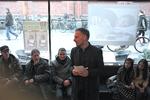 Kortfilm. 60Seconds Festival viser små film på maksimalt 60 sekunder. Billedet her er fra åbningen på Paludan Bogcafé sidste år. 