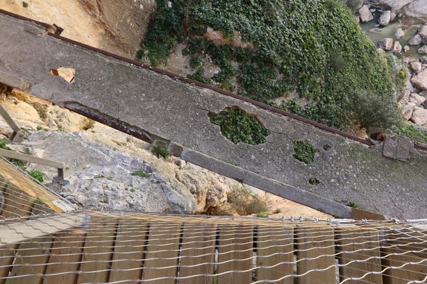 itu. Nogle steder man kan kigge ned på dele af den gamle vandresti. Foto: feriebolig-spanien.dk 