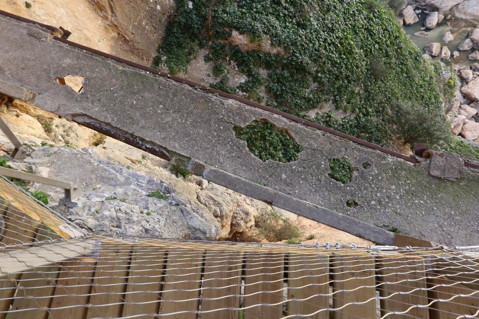 itu. Nogle steder man kan kigge ned på dele af den gamle vandresti. Foto: feriebolig-spanien.dk 