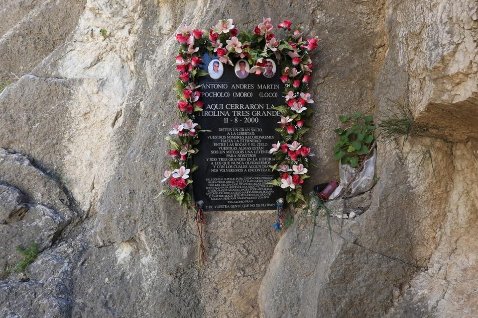 æret. Flere personer  mistede livet på stien i 1999 og 2000. Derefter blev det besluttet at gøre den mere sikker. Foto: feriebolig-spanien.dk 