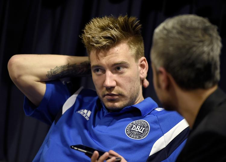 Hjemve? Der går nok et par år, inden Nicklas Bendtner kommer hjem og får debut i Superligaen. 