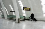 Flyttedag. Fra på mandag er det slut med den lange gåtur mellem udenrigs- og indenrigsfly i lufthavnen i Kastrup. Arkivfoto: Finn Frandsen 