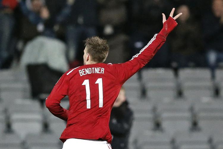 HATTRICK. For første gang scorede Nicklas Bendtner tre mål i en landskamp, da Danmark vandt 3-2 over USA. 