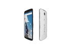 Phablet. Skærmen på Motorola Nexus 6 er så stor at den næsten er en phablet - altså en mellemting mellem en phone og en tablet. PR-foto 