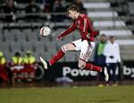 FLYVENDE. Tre mål i samme kamp var en bedrift, der både var den første på landsholdet i mere end ti år og sikrede Nicklas Bendtner en helt unik rekord på landsholdet. 