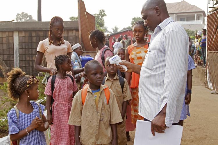 I Guinea er optimismen vendt til bekymring efter antallet af ebola-smittede efter at have været på tilbagefald i et halvt år nu igen er stigende. 