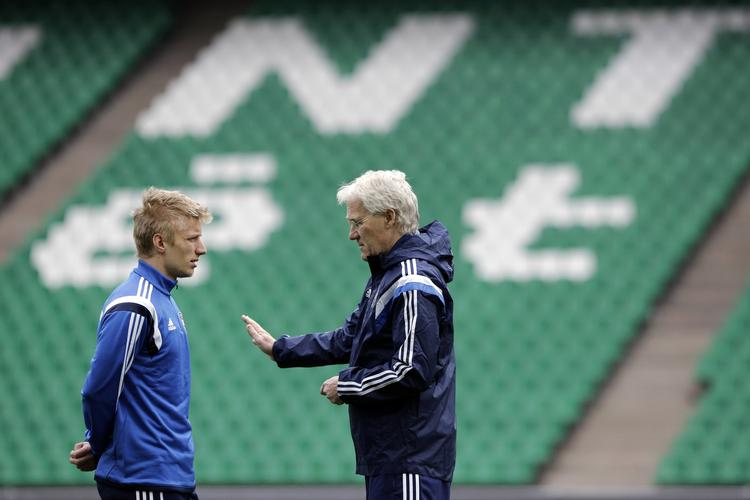 uro. Morten Olsen siger, at det skabte uro på holdet, at Daniel Wass ikke ramte dagen mod Frankrig. 