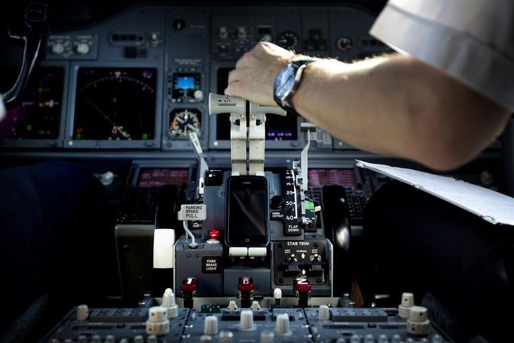 Styring. Piloter har et tungt arsenal af teknik til rådighed, men der er mulighed for endnu mere hjælp. 
