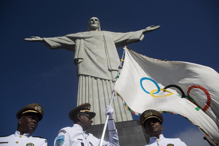 køreklar. Rio de Janeiro med det kendte vartegn Kristusfiguren er klar til at tage imod verden ved de olympiske lege næste år. 