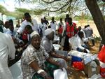 Bloddonation. Lokale donerer blod til de sårede ved gidseldramaet i Kenya. 