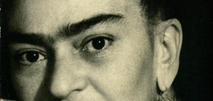 Brevskriver. Over 100 siders passioneret korrespondance mellem Frida Kahlo og hendes spanske elsker bliver nu sat på auktion. 