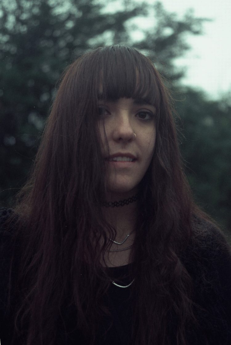 Populær. Med masser af følgere på Twitter og Tumblr når Mira Gonzalez' poesi bredt ud. 