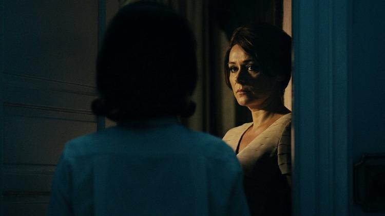 Intenst. Sidse Babett Knudsen leverer en stor præstation i 'The Duke of Burgundy', hvor hun spiller lesbisk SM-dominatrix. 