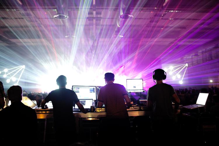 Elektronisk. Strøm Festival har to nyheder om årets program og tidspunkt. 