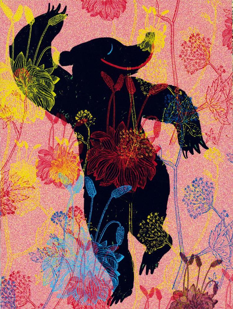 Blomstermagt. Bjørnen lader blomsterduften kildre snuden, og aldrig har Erlbruch været så farvesprudlende som i 'Bjørnen, som ikke havde været der før'. 