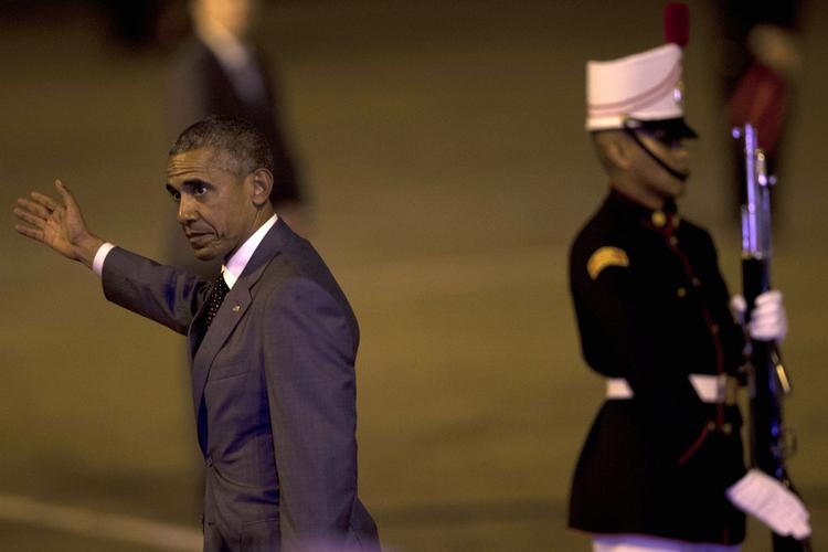 Optøning. Barack Obama er ankommet til Panama, hvor der er lagt op til et historisk møde med Cubas præsident Raul Castro. 