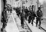 Bombetomt. Nazisterne forlader den historiske fæstningsby Saint-Malo i august 1944. Da er byen lagt øde af de allieredes bombardementer. 