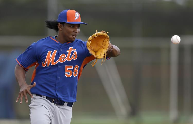 dopet. Kaster for New York Mets,  Jenrry Mejia, træner tidligere på året. Nu bliver der ingen kampe i lang tid for den 25-årige. 