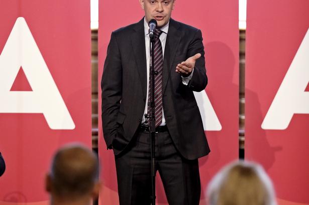 Finansminister Bjarne Corydon holder tale. 